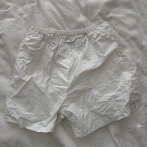 Aritzia Wilfred cotton poplin shorts